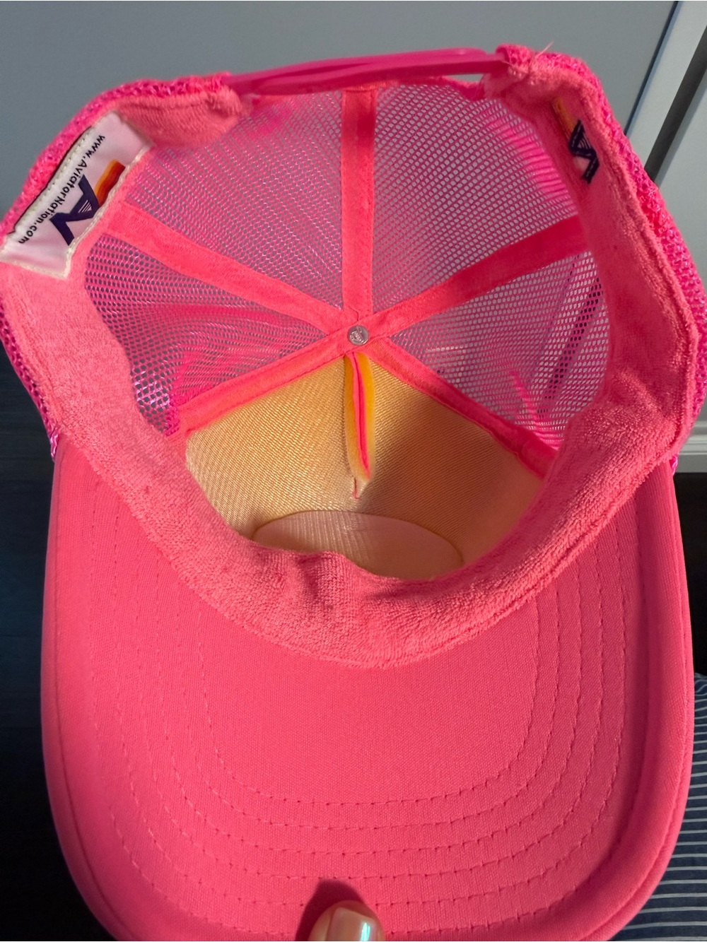 Aviator Nation Neon Pink Trucker Hag - Picture 3 of 4